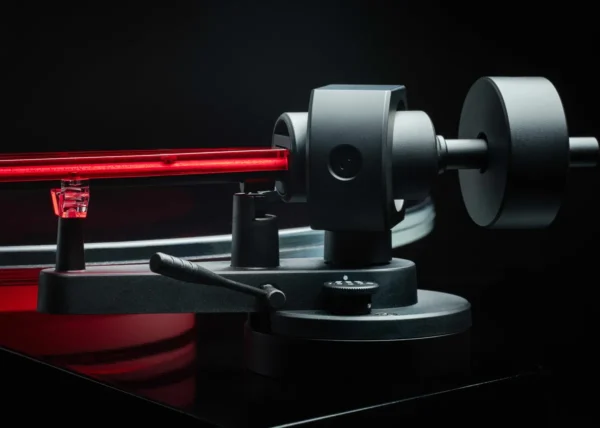 Pro-ject AC/DC Édition limitée Platines vinyle hi-fi – Image 3