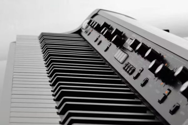 Piano numériques Korg SV2S 73 – Image 7