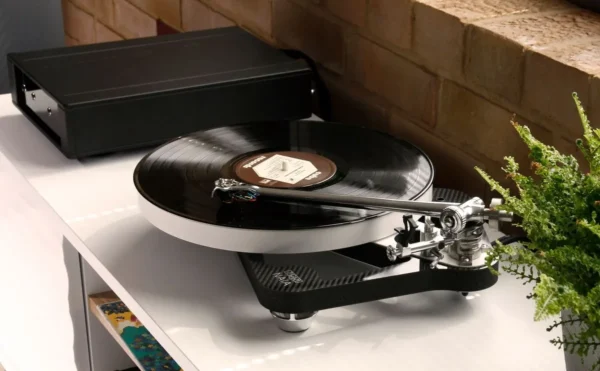 Rega Naia Platines vinyle hi-fi – Image 14