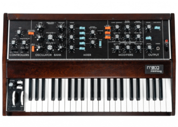 Moog Minimoog Model D 2022